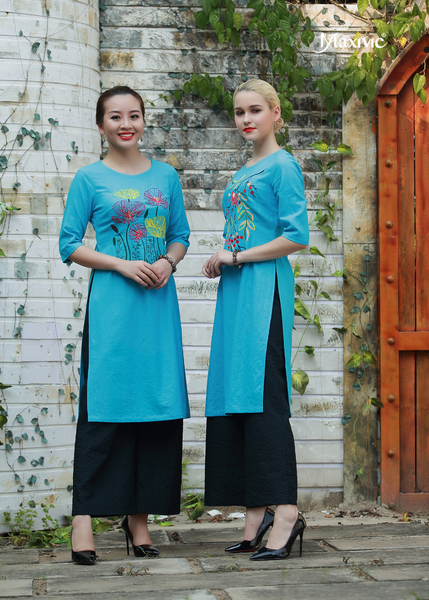 ÁO DÀI LINEN XANH BIỂN THÊU HOẠ TIẾT HOA