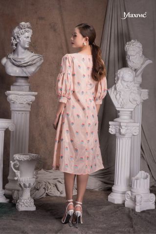 dam-chu-a-tay-long-den