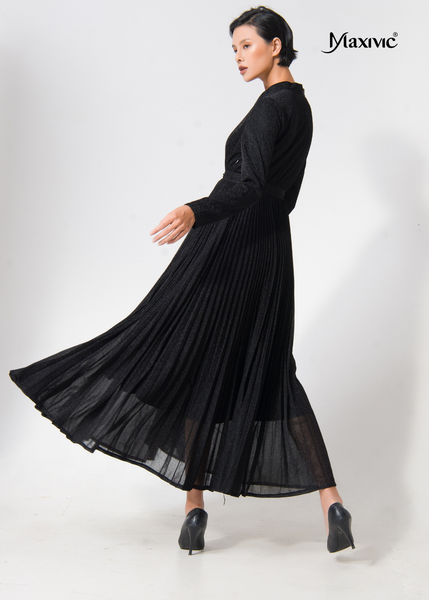 ĐẦM TIỆC ĐEN DÁNG XÒE