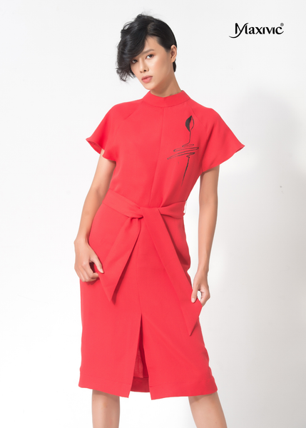 ĐẦM LINEN ĐỎ CỔ LỌ, VẼ TAY MAXIVIC