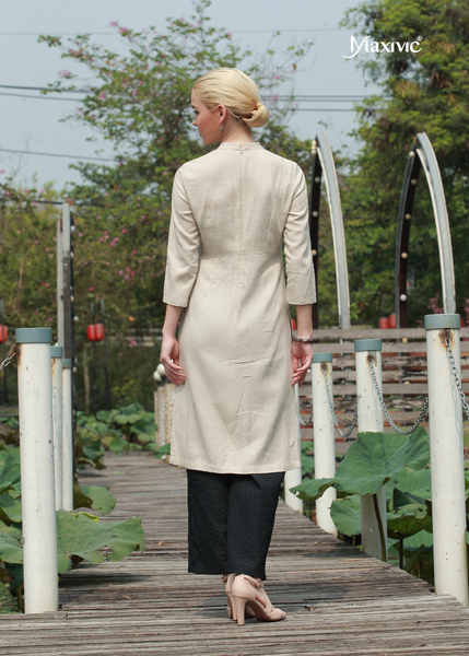 ÁO DÀI LINEN KEM THÊU HOẠ TIẾT HOA LỚN