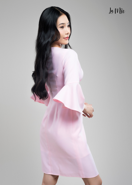 ĐẦM CREP HỒNG TAY LÁ SEN MAXIVIC