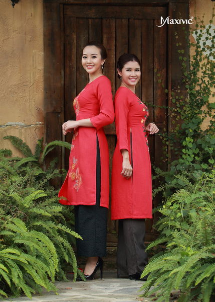 ÁO DÀI MAXIVIC LINEN ĐỎ THÊU HOA