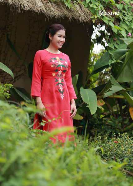 ÁO DÀI MAXIVIC LINEN ĐỎ THÊU HOA