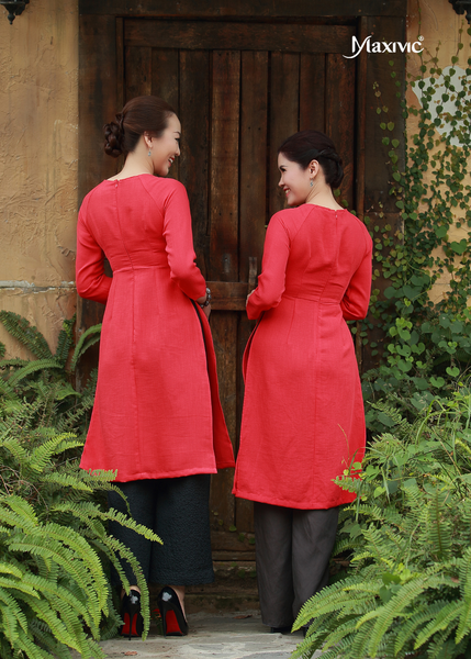 ÁO DÀI LINEN ĐỎ THÊU HOẠ TIẾT HOA