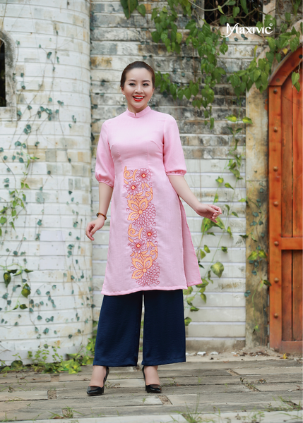 ÁO DÀI LINEN HỒNG THÊU HOẠ TIẾT HOA ĐƯỜNG DIỀM