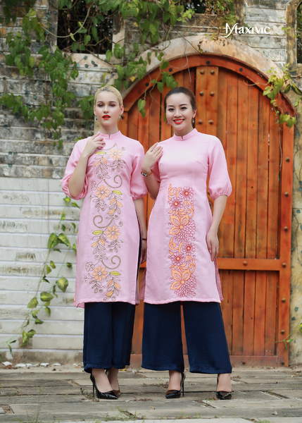 ÁO DÀI LINEN HỒNG THÊU HOẠ TIẾT HOA ĐƯỜNG DIỀM