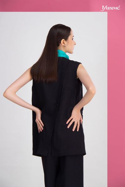 Áo khoác blazer đen cotpo Maxivic