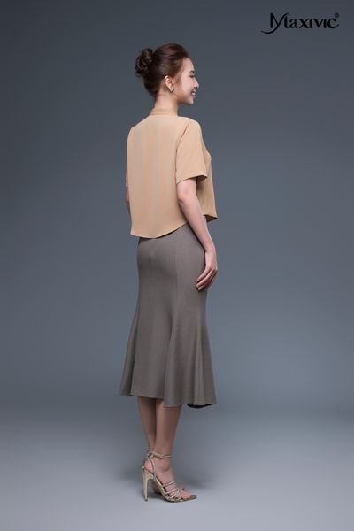 Áo sơmi cổ đứng màu nâu Maxivic