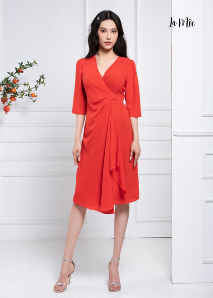 ĐẦM CAM ĐỎ CỔ TIM, KHOÁ TRÒN EO MAXIVIC