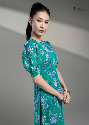 ĐẦM LỤA HOA XANH TRẮNG TAY PHỒNG MAXIVIC