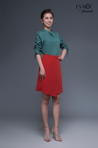 Áo sơmi xanh rêu linen mix tay rút dây Maxivic