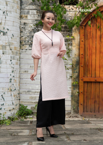 ao-dai-mau-hong-laya