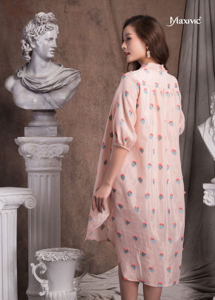 ĐẦM HỒNG STRAWBERRY CLUMP TAY LIỀN DÁNG SUÔNG MAXIVIC