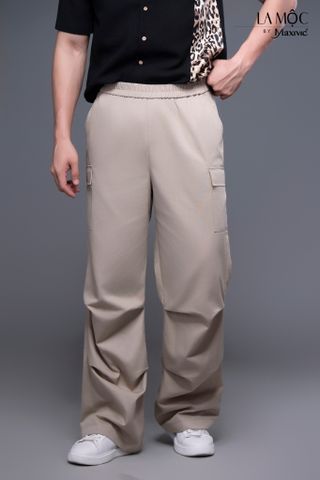 Quần túi hộp nam có chun rút màu kem Maxivic