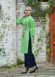 ÁO DÀI LINEN XANH LÁ THÊU HOẠ TIẾT CÀNH HOA