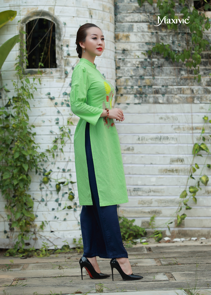 ÁO DÀI LINEN XANH LÁ THÊU HOẠ TIẾT HOA