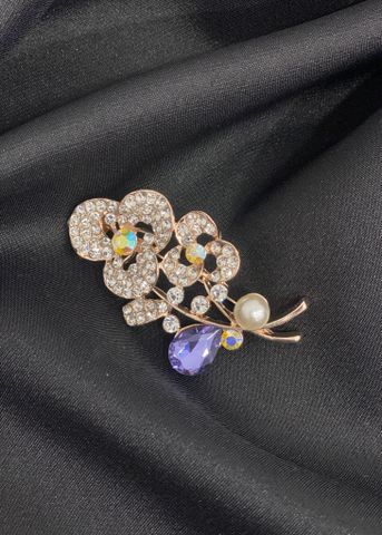 Ghim cài áo hình hoa đính pha lê cao cấp