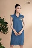 Đầm xô lụa xanh jeans thêu hoa, cổ V La Mộc
