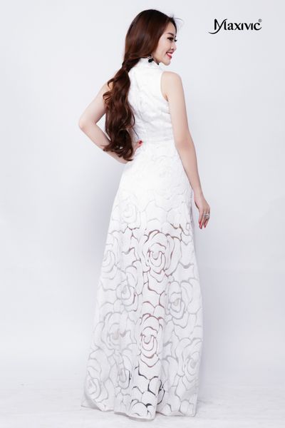 Đầm dạ hội màu trắng Maxivic