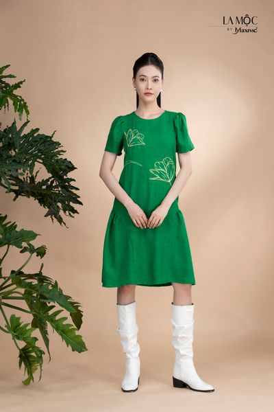 Đầm xô lụa xanh thêu tay phồng Maxivic