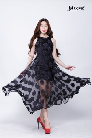 Đầm dạ hội xoè ren xuyên thấu Maxivic