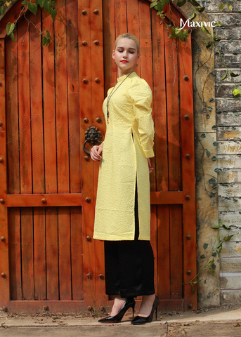 ao-dai-laya-mau-vang