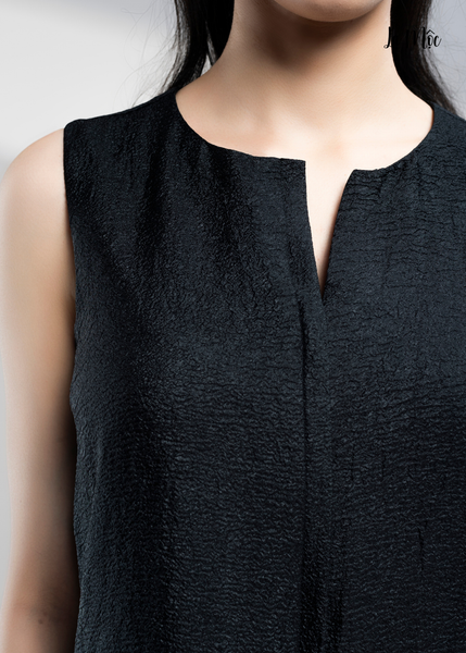 ĐẦM TƠ GỐM ĐEN CỔ V Maxivic