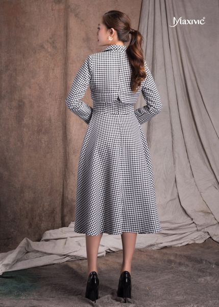 ÁO VEST KHOÁC LỬNG MÓNG RỒNG TRẮNG ĐEN MAXIVIC