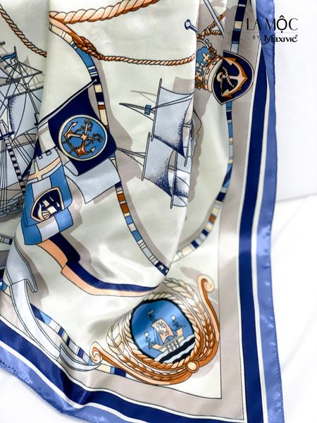 Khăn lụa satin vuông Maxivic 90x90 hoạ tiết