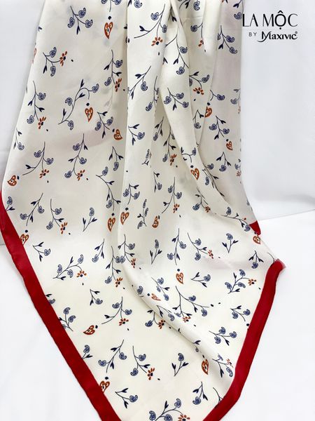 Khăn lụa vuông Maxivic 70x70 hoạ tiết hoa nhí viền đỏ