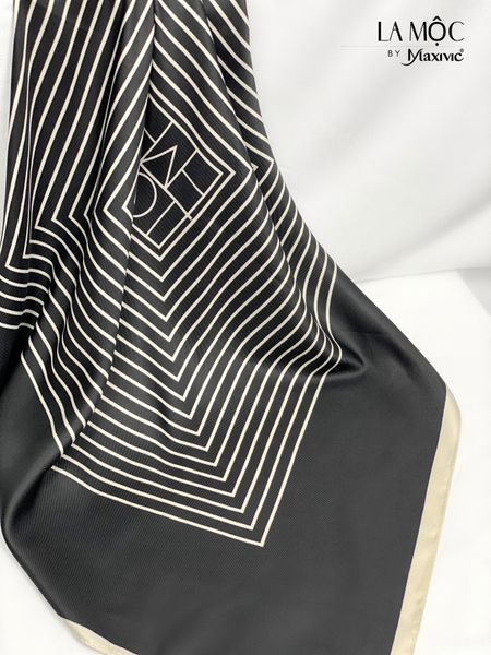 Khăn lụa vuông Maxivic 70x70 hoạ tiết sọc đối xứng