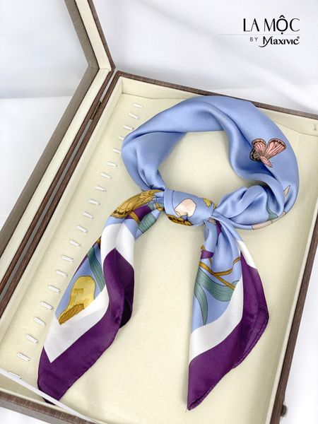 Khăn lụa vuông Maxivic 70x70 hoạ tiết