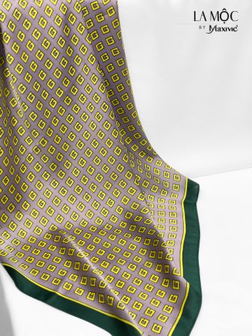 Khăn lụa vuông Maxivic 70x70 hoạ tiết chữ G