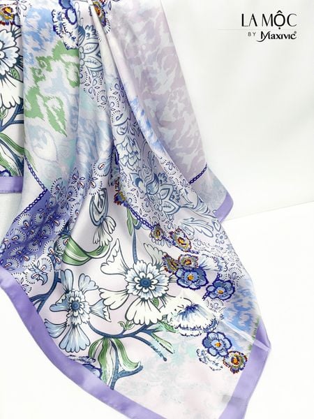 Khăn lụa vuông Maxivic 70x70 hoạ tiết