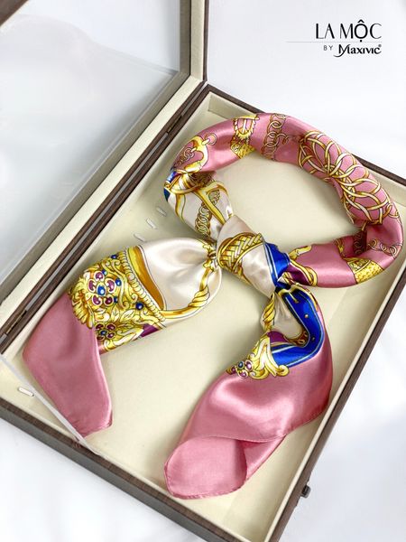 Khăn lụa satin vuông Maxivic 90x90 hoạ tiết