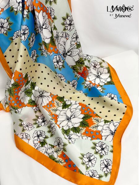 Khăn lụa vuông Maxivic 70x70 hoạ tiết hoa chấm bi