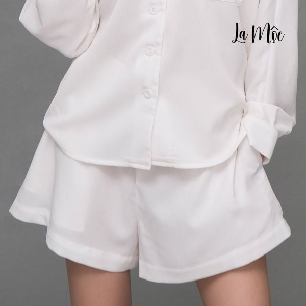 QUẦN NGẮN MÀU TRẮNG Maxivic