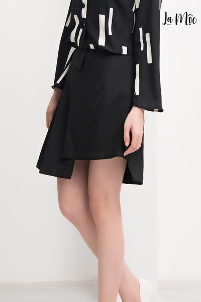 VÁY NGẮN XẾP LY MÀU ĐEN MAXIVIC