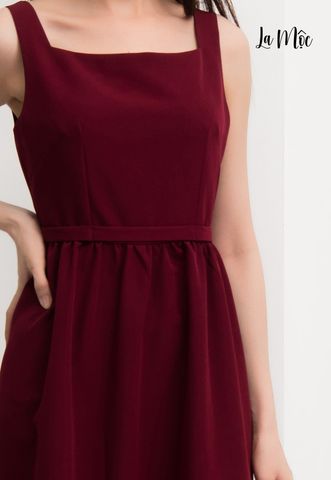 dam-2-day-mau-do-dang-xoe