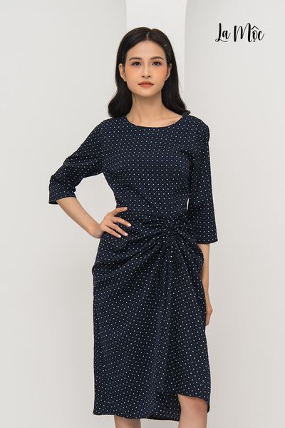 ĐẦM ÔM MAXIVIC, MÀU XANH CHẤM BI, RÚT DÂY VÁY