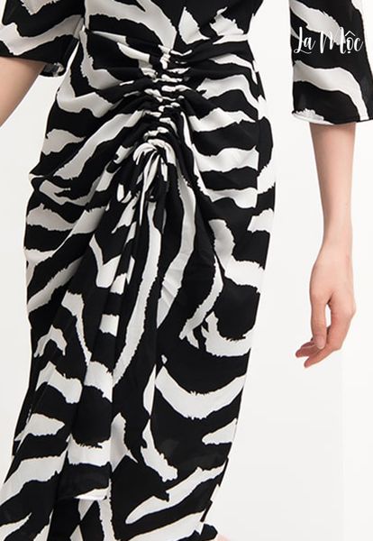 ĐẦM ÔM MAXIVIC BEO RÚT DÂY VÁY