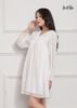 ĐẦM BABY DOLL TRẮNG LA MỘC, LỤA CREP KOREA KẾT HỢP CHIFFON, TAY DÀI, CỔ BÈO, TÙNG XÒE GIẤU BỤNG