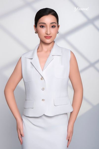 Áo vest cotton lụa trắng 4 túi Maxivic