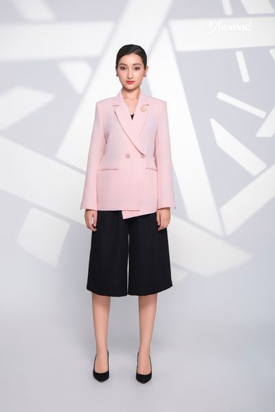 Áo blazer hồng Maxivic