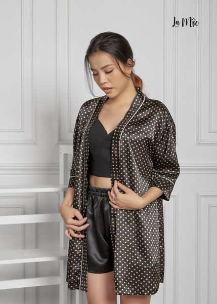 ÁO CHOÀNG MÀU NÂU CHẤM BI, CÓ DÂY THẮT EO, SATIN LỤA KOREA
