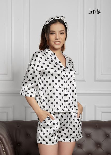 BỘ PIJAMA NGẮN TRẮNG CHẤM BI, TAY LỬNG, SATIN LỤA KOREA