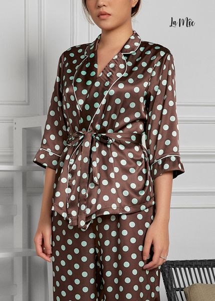 BỘ PIJAMA DÀI NÂU CHẤM BI, BUỘC DÂY NGANG EO, SATIN LỤA KOREA