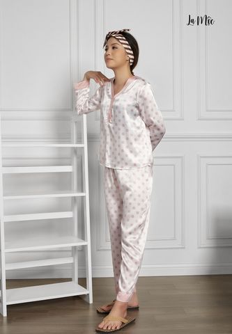 bo-mac-nha-quan-dai-tay-dai