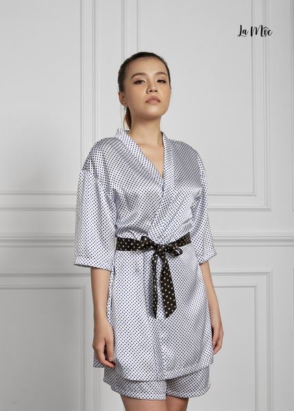 BỘ MẶC NHÀ NGẮN MÀU TRẮNG CHẤM BI, SATIN LỤA KOREA